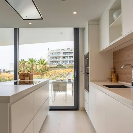 Higueron West Apartman *