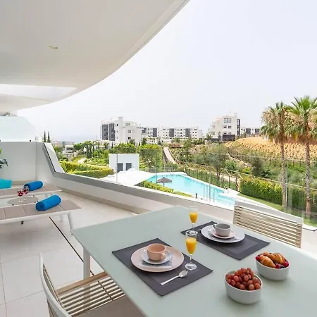 דירה Higueron West *